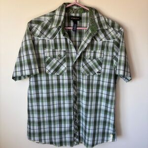 Split Men’s Green & White Casual Plaid Button Down Tshirt Front Pockets